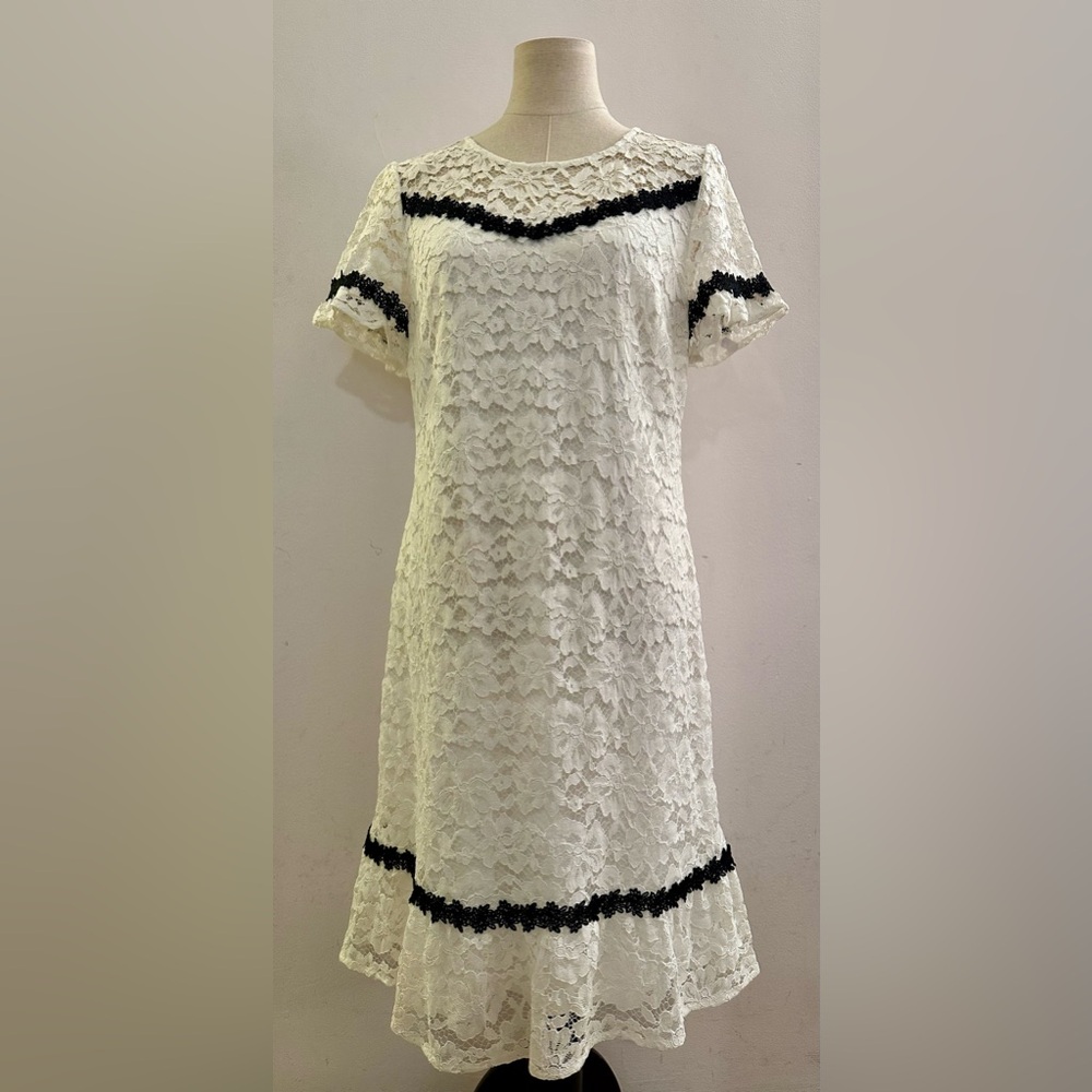 Karl Lagerfeld lace dress